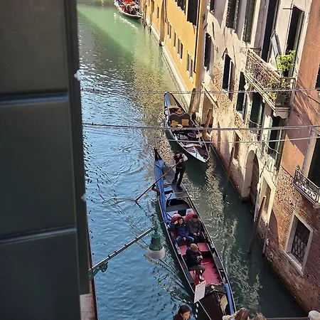 Bed and Breakfast Ca Dell'arte Palace 4*