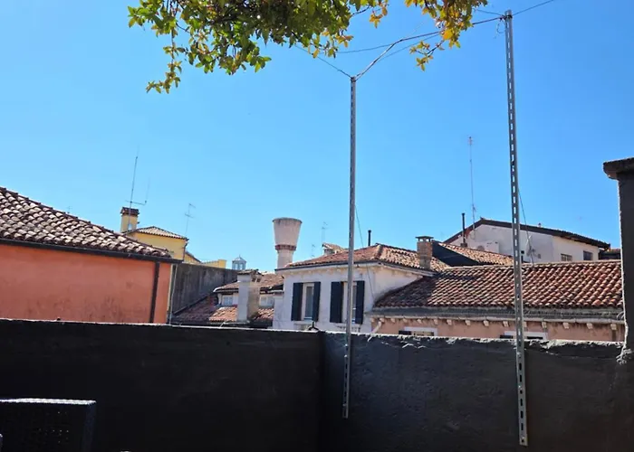 Ca Dell'arte Palace Bed & Breakfast 4*