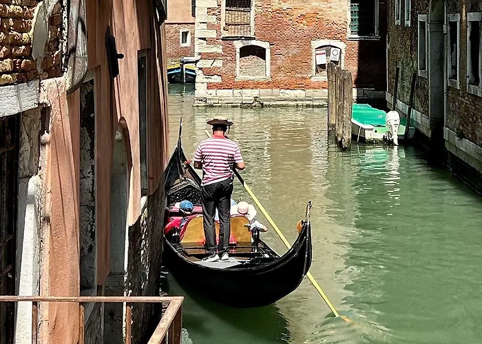 Ca Dell'arte Palace Bed & Breakfast