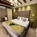فندق مبيت وإفطار Ca Dell'arte Palace 4*