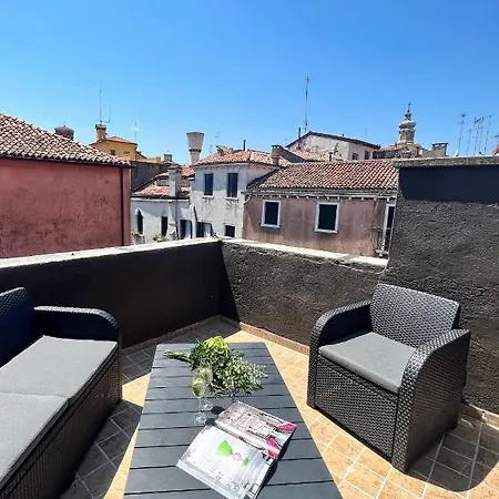 فندق مبيت وإفطار Ca Dell'arte Palace 5*