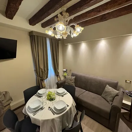 Cà Dell'arte Palace Couette-café Venise