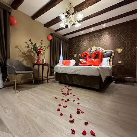 Ca Dell'arte Palace فندق مبيت وإفطار